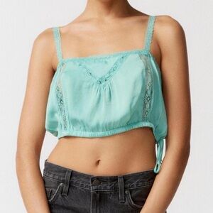 Urban Outfitters Lace Crop Top Sz.M Blue/Turquoise Silky